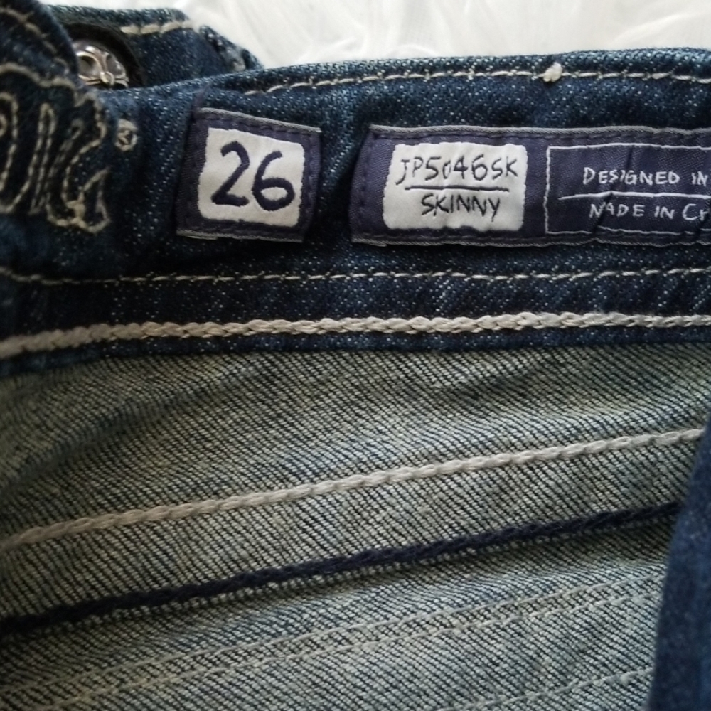 Miss Me Blue Wash Bling Pocket Skinny Jean - Picture 2 of 8